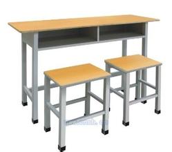 学生课桌不在是普通的，关键在于功能性与时尚性